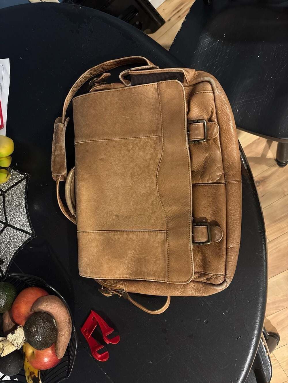 VTG Colombian Bag Company Soft Leather Laptop Messenger Shoulder Bag